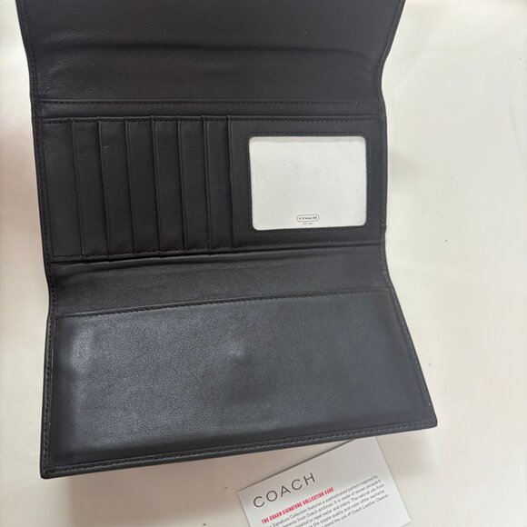Coach wallet with checkbook - Picture 6 of 8
